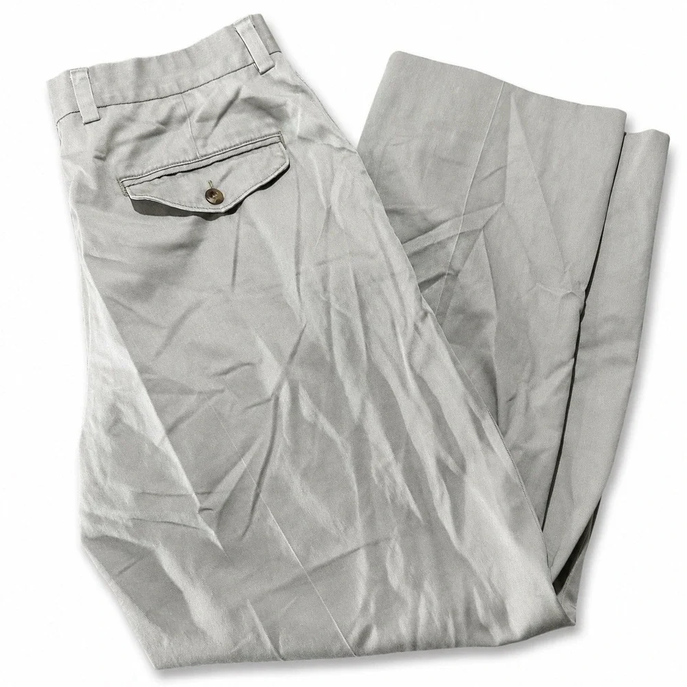 L.L.Bean Natural Fit Men's 34 Khaki Chino Dress Pants 100% Cotton Hong Kong